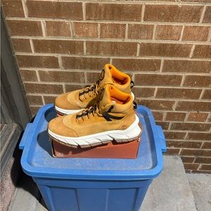 Timberland, size 12, kaki.